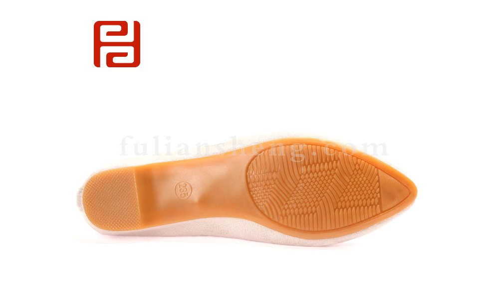 福連升2020春時(shí)尚休閑民族風(fēng)3D刺繡亞麻布面女單鞋圖片