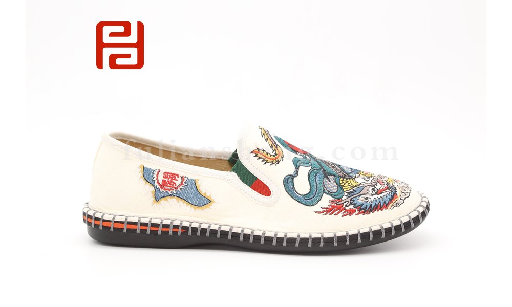 老北京千層底時(shí)尚休閑中國(guó)民族風(fēng)仙鶴刺繡棉麻舒適透氣布鞋圖片