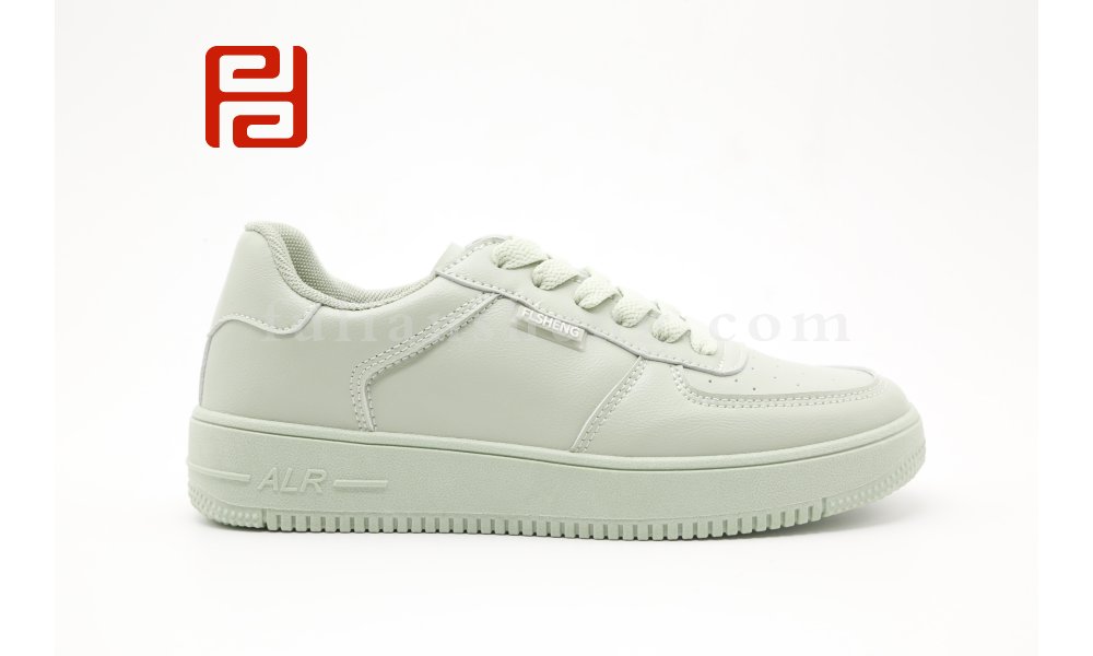 經(jīng)典小白鞋板鞋白桔綠色男鞋休閑鞋滑板鞋棉麻舒適圖片