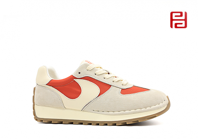 時(shí)尚休閑女鞋3D緩震鞋墊女款單鞋