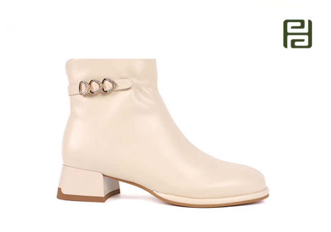 福連升冬季時(shí)尚工作商務(wù)女鞋短靴